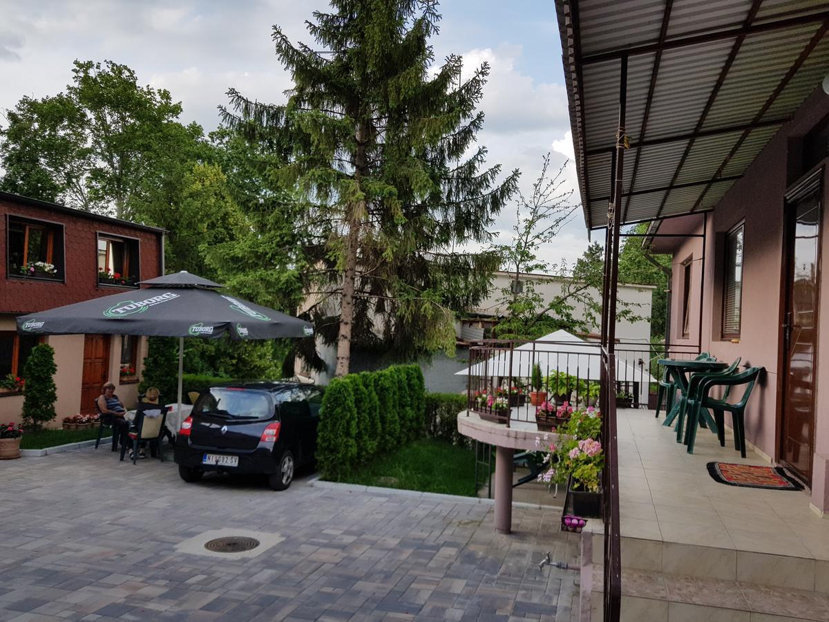 Apartments Cvetkovic Relax Нишка-Баня Экстерьер фото